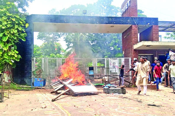 ভিসির যোগদান নিয়ে ডুয়েট রণক্ষেত্র