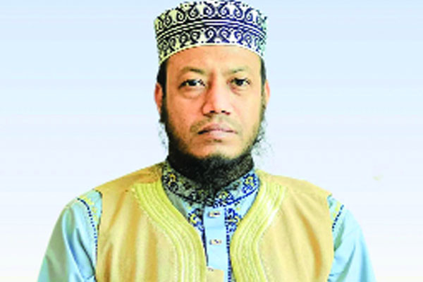 মুফতি আমির হামজাকে গ্রেপ্তারে পত্রিকায় বিজ্ঞপ্তির নির্দেশ