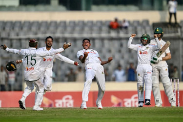 বাংলাদেশ-পাকিস্তান ম্যাচসহ টিভিতে যা দেখবেন