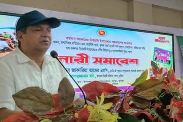 সরকার নির্বাচনী অঙ্গীকার বাস্তবায়নে এগিয়ে যাচ্ছে : গণপূর্তমন্ত্রী