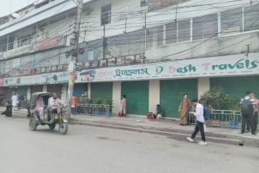 নেতৃত্বের দ্বন্দ্বে রাজশাহী থেকে বাস চলাচল বন্ধ