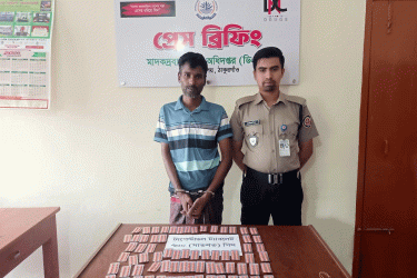 ঠাকুরগাঁওয়ে ৭০০ পিস টাপেন্টাডল ট্যাবলেটসহ ব্যবসায়ী গ্রেফতার