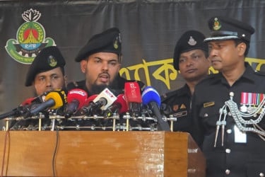 পরকীয়া ও অর্থ লেনদেনের জেরে প্রবাসীকে হত্যার পর লাশ ৮ টুকরো