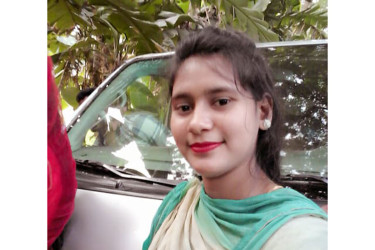 মাদারীপুরে ভুল চিকিৎসায় প্রসূতির মৃত্যুর অভিযোগ, মহাসড়ক অবরোধ