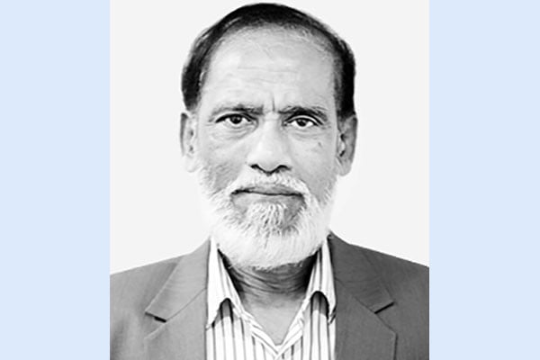 কারিনা কায়সারের মৃত্যু ও গরুর জন্মসনদ