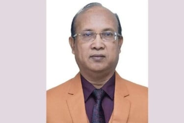 প্রাথমিক শিক্ষা অধিদপ্তরের পরিচালক ওমর ফারুকের নিয়োগ বাতিল