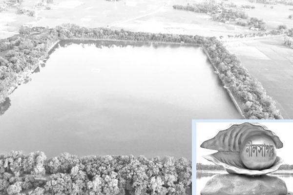 পর্যটক সংকটে নীলসাগর