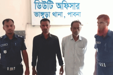 ভাঙ্গুড়ায় জামায়াত নেতাকে হত্যাচেষ্টা, বাবা-ছেলে গ্রেফতার