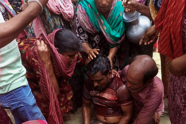 কুষ্টিয়ায় শত্রুতার জেরে দুইপক্ষের সংঘর্ষ, আহত ৩