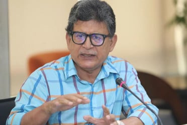 যুদ্ধের প্রভাব শুধু তেলের দাম বৃদ্ধিতে সীমাবদ্ধ নয় : ড. হোসেন জিল্লুর