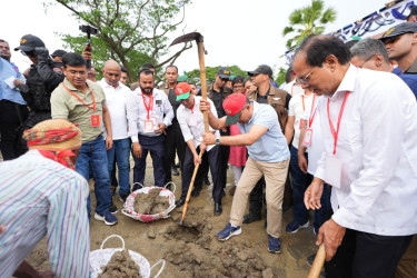 ময়মনসিংহে ধরার খাল পুনঃখনন কাজের উদ্বোধন প্রধানমন্ত্রীর