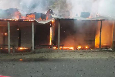 মুন্সীগঞ্জে আগুনে পুড়লো ১০ ব্যবসা প্রতিষ্ঠান