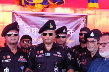 ‘কোরবানির পশুর হাটসহ আইনশৃঙ্খলা রক্ষায় কঠোর অবস্থানে থাকবে র‍্যাব’