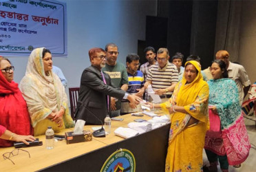 নাসিকের পরিচ্ছন্নতাকর্মীরা পেলেন প্রধানমন্ত্রীর বিশেষ অনুদান