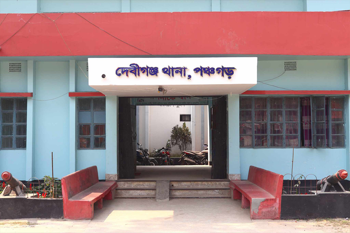 দেবীগঞ্জে ডিএসবি সদস্যের ওপর হামলার ঘটনায় মামলা