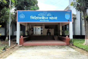 ছোট দুই ভাইকে হাত-পা বেঁধে বড় ভাইকে বল্লমের আঘাতে হত্যার অভিযোগ