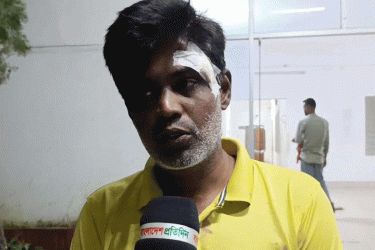 ঘরে আটকে রেখে হাতুড়ি দিয়ে পিটিয়ে মুক্তিপণ দাবি