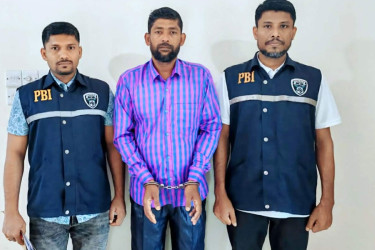 আড়াইহাজারে মস্তকবিহীন মরদেহ উদ্ধার: বিদেশ থেকে আনা হলো মূল পরিকল্পনাকারীকে