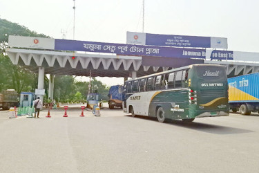 ঈদযাত্রার শেষ ২৪ ঘণ্টায় যমুনা সেতুতে টোল আদায় ৩ কোটি ৪১ লাখ