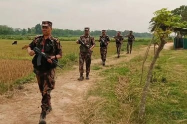 সীমান্তে বিএসএফের অপতৎপরতা রুখতে প্রস্তুত বিজিবি