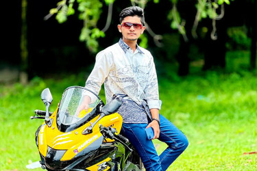 বাড়ি ছাড়ার ‘হুমকি দিয়ে’ কিনে নিয়েছিলেন মোটরসাইকেল, দুর্ঘটনায় গেল প্রাণ