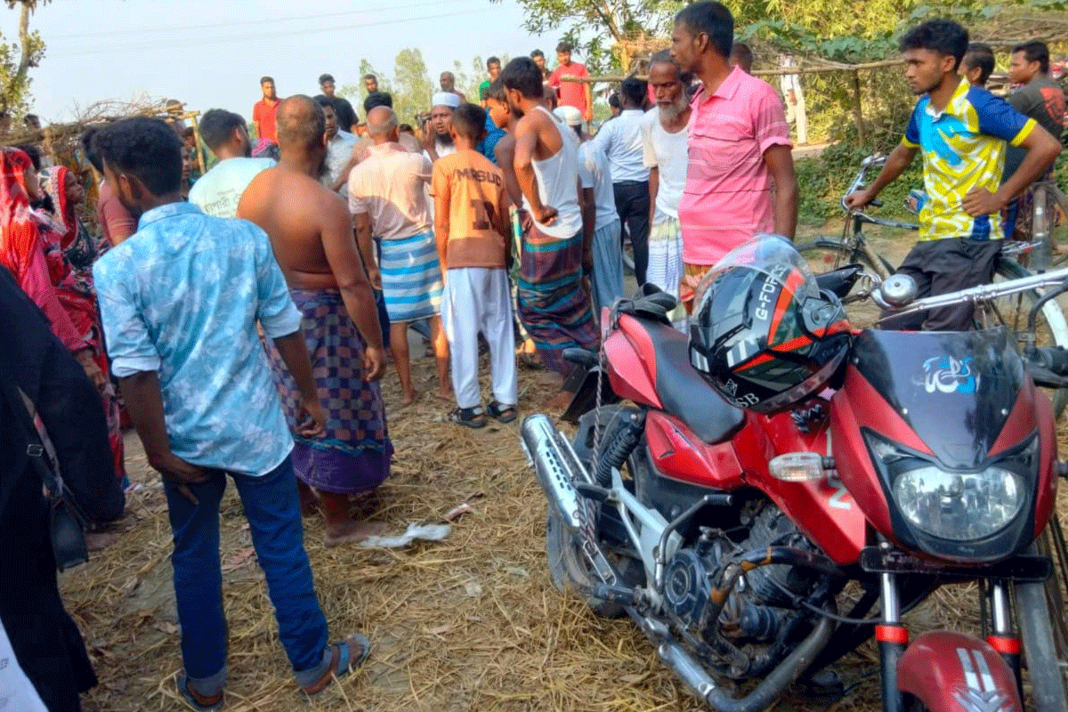 দুলাভাইয়ের মোটরসাইকেল থেকে ছিটকে পড়ে শ্যালিকার মৃত্যু