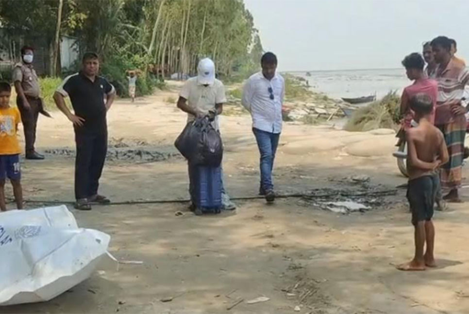 শিকলে বাঁধা যুবকের মরদেহ উদ্ধার