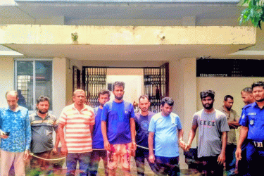 শেরপুরে জুয়ার আসর থেকে ৭ স্বর্ণ ব্যবসায়ী গ্রেফতার