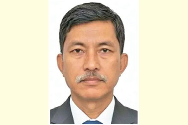 মন্ত্রিসভা থেকে পদত্যাগ করলেন দীপেন দেওয়ান