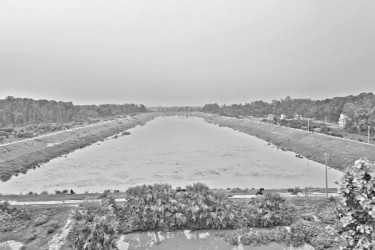 সমস্যা জর্জরিত আলতাদিঘি