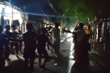 কোটালীপাড়ায় চোর আটককে কেন্দ্র করে সংঘর্ষ, আহত ২০