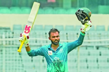 রূপগঞ্জকে পাত্তাই দিল না মোহামেডান