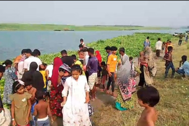 পাবনায় স্কুলছাত্রীকে শ্বাসরোধে হত্যা, কথিত প্রেমিকসহ গ্রেফতার ৩