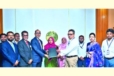 ক্লাস্টার ফাইন্যান্সিংয়ে ডাচ্-বাংলা ব্যাংকের অংশগ্রহণ চুক্তি স্বাক্ষর