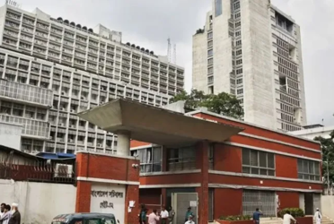 বাণিজ্য সচিবের পদ নিয়ে ক্ষমতার লড়াই
