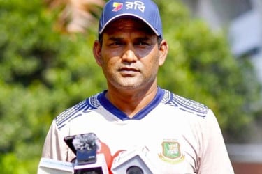 আবারও জাতীয় দলে ফিরলেন সালাউদ্দিন