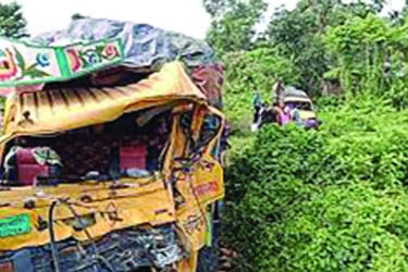 সিলেটে পাঁচ কারণে বাড়ছে সড়ক দুর্ঘটনা