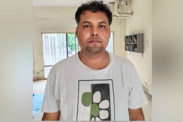 মশাল মিছিলের ভিডিও ভাইরাল, ২৪ ঘণ্টার মধ্যে নিষিদ্ধ ছাত্রলীগ নেতা আটক