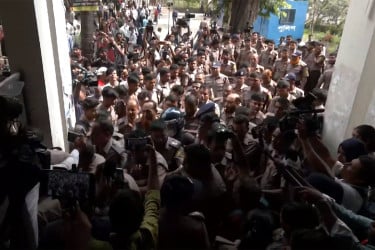 রামিসা হত্যা মামলার রায় ঘিরে আদালত প্রাঙ্গণে কড়া নিরাপত্তা জোরদার