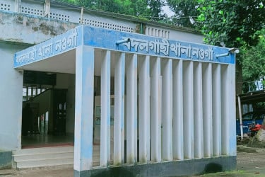 ঘরে ফেরা হলো না বৃদ্ধা সাহিদা বেগমের, সড়কেই থেমে গেল জীবন
