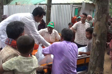 জয়পুরহাটে গৃহবধূর ঝুলন্ত মরদেহ উদ্ধার
