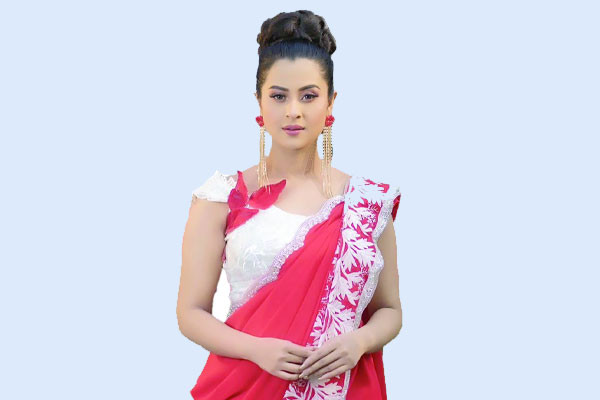 অন্তরালের গল্পে শবনম বুবলী