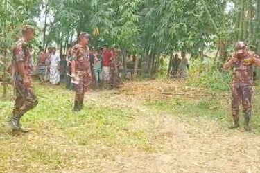 সীমান্তে বাড়তি সতর্কতা