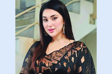 কী বার্তা দিলেন অপু?