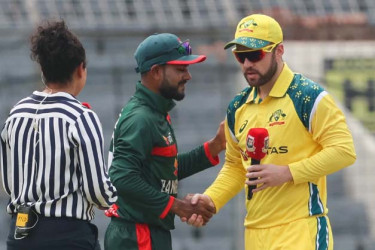 টসে হেরে ব্যাটিংয়ে বাংলাদেশ