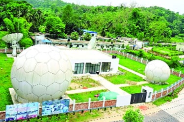 চবিতে প্রথম মহাসাগরীয় উপগ্রহ ভূ-কেন্দ্র উদ্বোধন