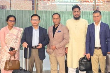 ডেপুটি স্পিকারের নেতৃত্বে চীন গেলেন ৪ সদস্যের প্রতিনিধি দল