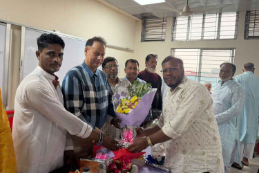 হোসেনপুর-শম্ভুপুরা-পিরোজপুর ইউনিয়ন উচ্চ বিদ্যালয়ের এডহক কমিটির পরিচিতি সভা