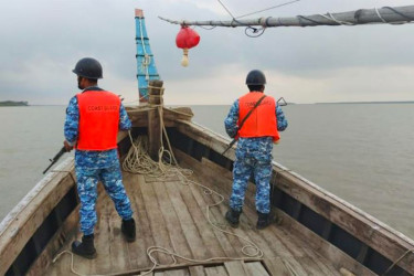 ২৮ ঘণ্টা পর মেঘনায় নিখোঁজ শিশুর লাশ উদ্ধার