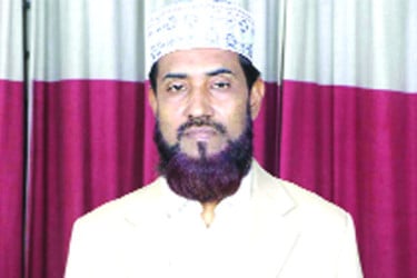 নগর জীবনের সমস্যাগুলো সমাধানের চেষ্টা করছি